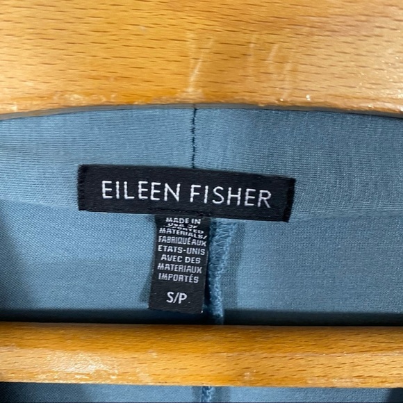 Eileen Fisher Tencel and Lyocell Blue V Neck Long Sleeve Top - Picture 2 of 8